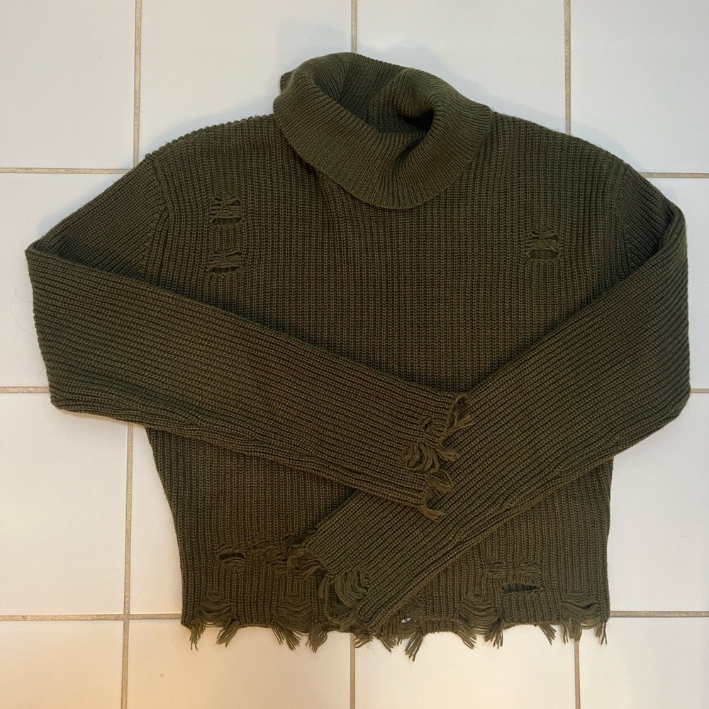 Versona Distressed Olive Turtleneck Sweater